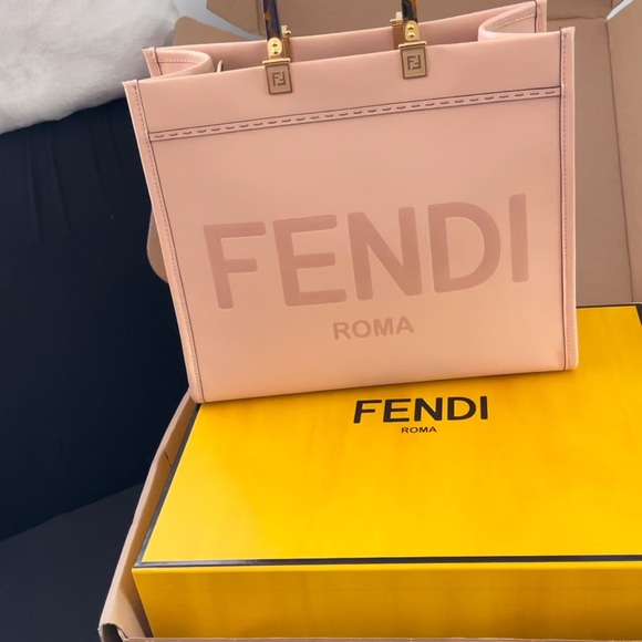 Fendi Handbags - Fendi Pink Leather Roma Tote with Gold-Tone Hardware